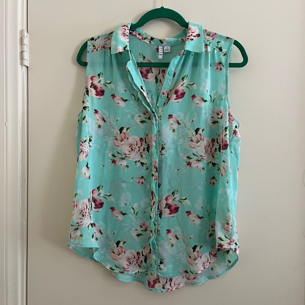 Elle Women Floral Sheer Button Up Shirt Top Medium Pleated Cottage Ruffle Resort